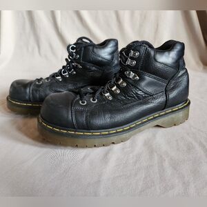 Men's size 11 Dr. Martens Bex Boots